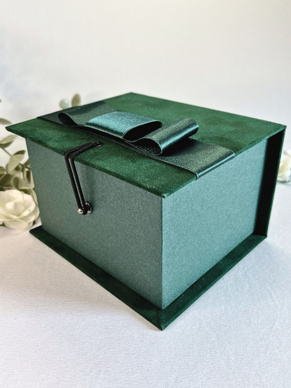 Ready To Go Box | Gift Box | Beautiful Elegant Green Velvet Box