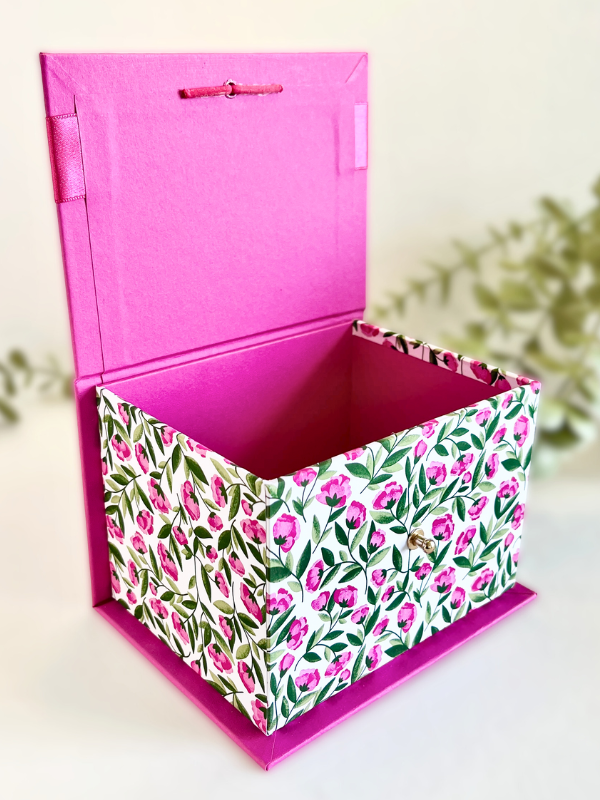 Ready To Go | Gift SET | Beautiful Pink Flowers Box & Mug Set