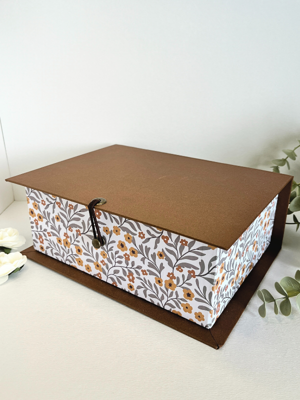 Ready To Go Box | Gift Box | Cute Flowers & Leafs Beige Box