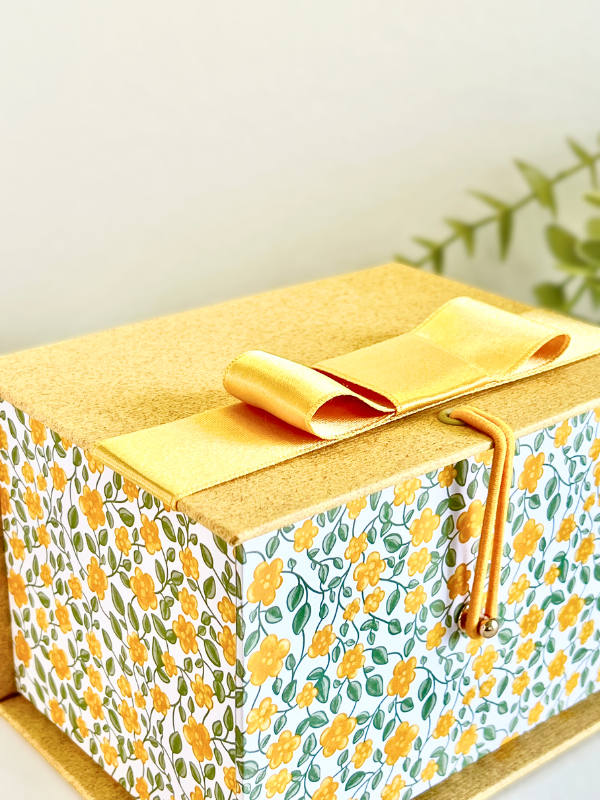 Ready To Go Box | Gift Box | Beautiful Yellow Flowers Box